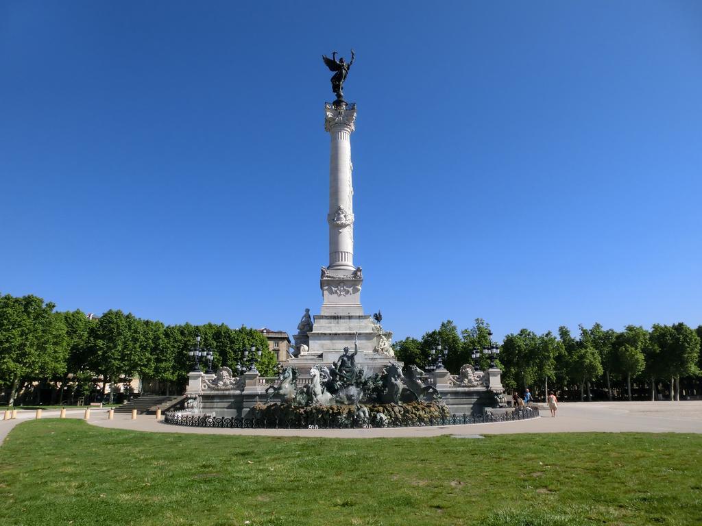 L'Escale D'Aquitaine Apartment Bordeaux Luaran gambar